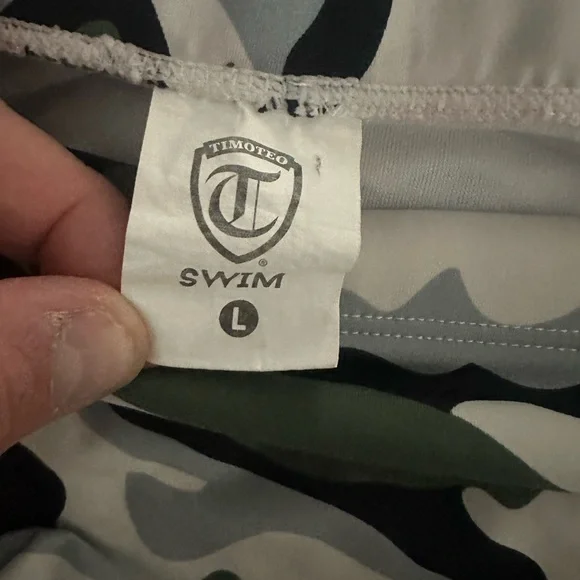 Men's Camouflage Swim Trunks - Picture 2 of 4